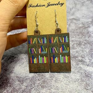 Dangle Earrings School School Teach Libraryが女の子のための木材の印刷された木材からジュエリーギフトの卸売