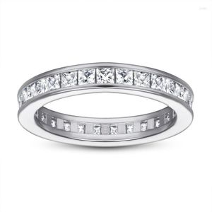 Klusterringar 925 Sterling Silver High Polish Princess Cut 2mm Cubic Zirconia CZ Ladies Eternity Titanium Stapelbar Ring Wedding Band Fine Fine