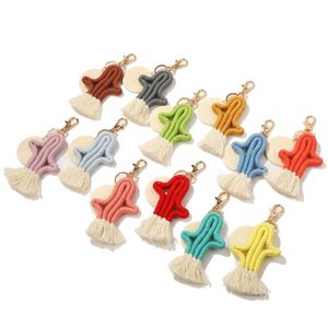 Party Favor Creative Cactus Tassel KeyChain Pendant DIY Blank Wood Chip flätade Woven Keychains Bagage Decoration Hängen Key Ring Gifts Q191