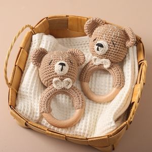 Baby Tanders Toys 1PC Rattles virkning Bunny Rattle Toy Wood Ring Teether Rodent Gym Mobile Born Educational Gifts 230613