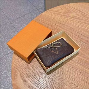 Keychains PU Leather Keychain Men Women Key Holder Organizer Pouch Cow Split Car Key Classic Purse Zipper Wallet Housekeeper Key Case Mini Card Bagpu