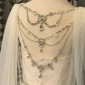 Pendanthalsband Fashion Multilayer Shoulder Chain Bohemian Wind Bridal Wedding Flower Crystal Shoulest Jewelry Gift 230613