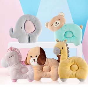 CAPS HATS 1st Lovely Cartoon Baby Shaping Pillow Soft Breattable Spädbarn Toddler nackstödhjälpskuddar levererar 230613