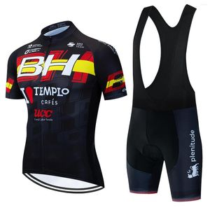 Tävlingssatser Cycling Jersey Set Short Sleeve For Men Anti-UV Bike BH Pro Team Summer Bicycle Clothing Hombre