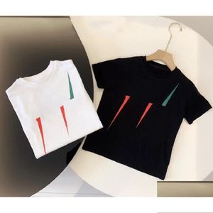 T-shirts tshirts baby designer barn sommar flickor pojkar mode tees barn barn avslappnade bokstäver tryckta t shirts 14 dhznf