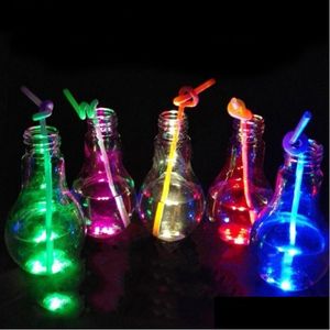 Altri bicchieri Light Bb Bottiglia per bevande Tè al latte Succo di plastica Bevanda Tazza di luminescenza creativa con St Home Bar Tool Bh2134 Drop De Dhqoj