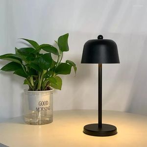 Candeeiros de mesa Luxo metal sem fio portátil recarregável El cabeceira moda lâmpada led para quarto bar café atmosfera mesa