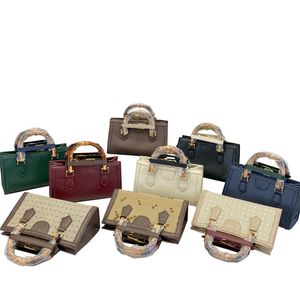 Designer handväska i bambu för kvinnor Märkesväska med handtag PU-läder Mode axelväskor Högkvalitativa handväskor LaoBanZhang70273