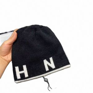 Marca de designer masculino luxo gorro chapéu feminino outono e inverno nova pequena fragrância moda clássico c carta ao ar livre quente chapéu de malha presente