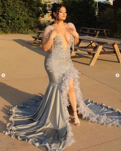 Silver Social Mermaid Prom Dresses Gillter Tassel Feather Slit Black Girl Par Evening Gown Vestidos de Graduacion Largos