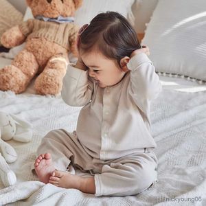 Sovsäckar väska bomullsdelat ben barn pyjama för nyfödd beige grön blöja byte playsuit 0-12m pojke flicka baby r230614