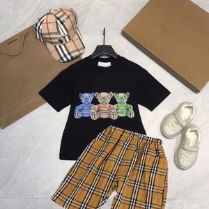 子供の服セット格子縞のTシャツショートスーツデザイナー幼児の男の子の女の子ドレスショートスリーブTシャツパンツスーツクラシックラグジュアリーブランド子供ヨーE1O7＃