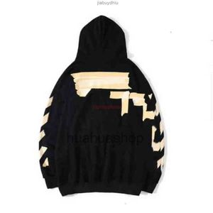 OFFes 2023 Style Trendy Fashion Sweater Painted Arrow Crow Stripe Loose Hoodie Men's and Women's Coatjqm1 T-shirts White Hot tops