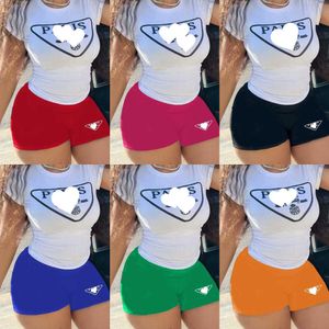 Tute da donna firmate Completi sportivi estivi Pantaloncini da 2 pezzi Set T-shirt a maniche corte stampata a lettera e pantaloncini Tute da jogging