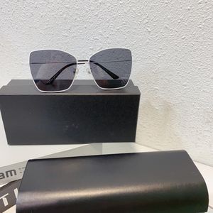 Brand men's and women's sunglasses, metal frame, gradient glass lenses, suitable for driving, fishing belt, accessory box