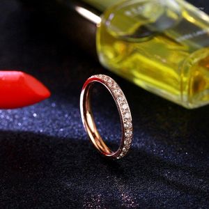 Fedi nuziali Full CZ Zircon Ring For Women 18KGP Rose Gold Color 316L Gioielli in acciaio inossidabile Fashion Designer Gift (GR220)