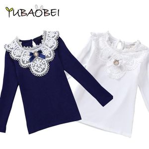 Camisas infantis blusa de bebê meninas primavera outono roupas infantis escola algodão branco manga comprida rendada crianças tops lisos traje 3-10 ye 230613