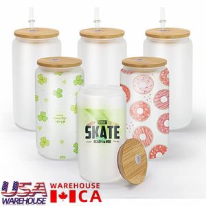 USA / CA Magazzino locale 16oz Boccali da birra in vetro a sublimazione Bicchieri a forma di lattina trasparenti smerigliati con coperchio in bambù Cannuccia in plastica Bicchieri per caffè Soda Forniture per feste 0614