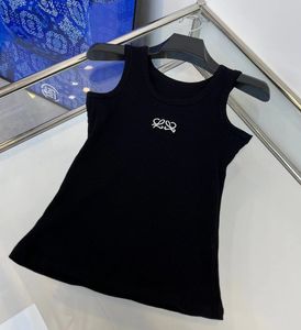 المصمم Tshirts Tank Top Top مصمم نساء من طاقم الأسود أزياء الأزياء الرياضية الطويلة والخزانات القصيرة محصول أفضل النساء