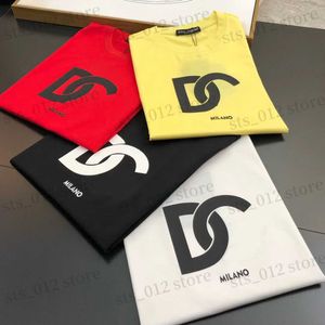 Mens Tshirts Tasarımcılar Paris Mens Tasarımcı Tshirt Rahat Erkek Kadın Tshirt Mektuplar 3D Stereoskopik Baskılı Kısa Kollu En Çok Satan Lüks Erkek Hip Hop Kumaş