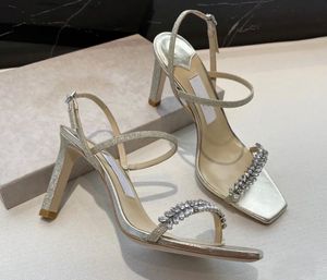 完璧な夏のブランドMeira Sandals Shoes Crystal Ambellied Strappy Pumps Feminine Stiletto Heel Dress Bridal Wedding Dress Heels Shoe Eu35-43.Box