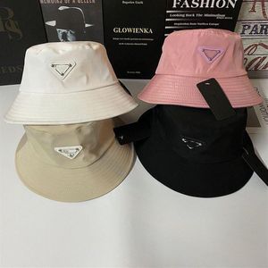 2021 Spring Bucket Hat Cap Fashion Stingy Brim Hats Breattable Casual Fitted Hats Beanie Casquette 4 Färg Hög kvalitet2583