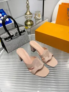 Rope sko lyxig sandal berömd designer kvinna tory för vävd sommarman pool utanför metallblad läder med låda komfort 0614