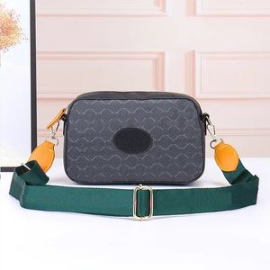 Fanny Pack Tasarımcı Kemer Çantası Lüks Çanta Paket Mektubu Tasarım Çapraz Boşluk Büyük Kapasite Moda Mizaç Çok yönlü stil bel çantası İsteğe bağlı hediye kutusu çok iyi