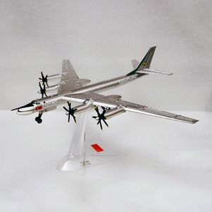 Aircraft Modle 1200 SACE SU Rosja Air Force Tupolev TU-95 TU95 TU95MS Bear-H Diecast Metal Replica Model Aircraft Model For Collection 230613