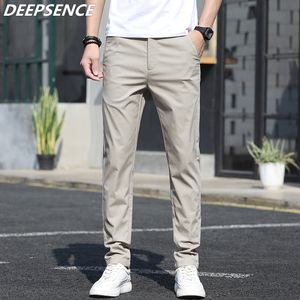 Męskie spodnie Mężczyźni swobodny, szczupły oddychający klasyczne spodnie na wiosenne jesienne streetwear khaki pant męski highquality 230614