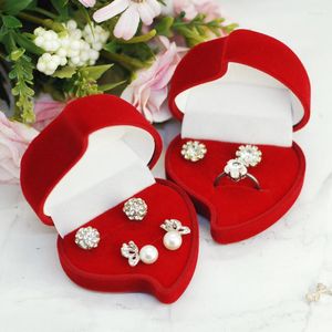 Bolsas de joias duplas alianças de casamento 12 peças por atacado caixa romântica veludo formato de coração rosa vermelha exibição de flores embalagem de presente