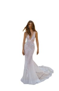 Wspaniała syrena Berta koronkowe sukienki ślubne z opakowaniem seksowna v szyja z koralikami plaż