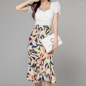 Arbeitskleider Ankunft Mode Koreanischen Stil Anzug Für Frauen Sommer Elegante OL Temperament Trend Druck Rock Und Tops Weiß Schlank 2 Stück Set