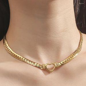 Choker handgjorda hjärtform rostfritt stål lyxig charm hänge chocker halsband för kvinnor