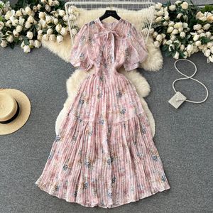 Sweet and gentle French haute couture bow tie bubble sleeve dress with waistband style chiffon pleated skirt