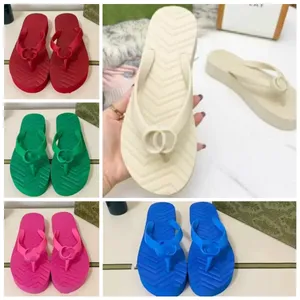 Gratis frakt Luxury Sandals Flip Flops Designer Men Slipper Woman Slipers Soft Bottomed Jelly Slipper Gear Bottoms Fashion Platform Slides 35-42