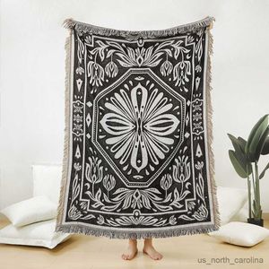 Blanket Tassel Sofa Throw Blanket Knitted Rugs Beach Towel Pet Cloth Bedside Blanket Outdoor Bench Towel R230615