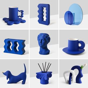 Декоративные предметы статуэтки Klein Blue Ceramics Статуи и скульптуры творческий дом украшения дома.