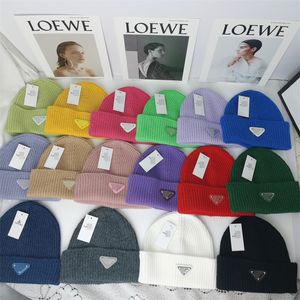 Designer hats Men's and women's beanie fall/winter thermal knit hats men women pink red black classic style With box high quality PPDDA triangle 16 Colors