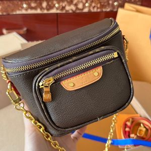 2023SS Borsa firmata Marsupi Mini Marsupio Borsa da donna di lusso con cintura a tracolla Borsa da uomo in pelle Marsupio con fiori Designer Fannypack Catene Borse 82208