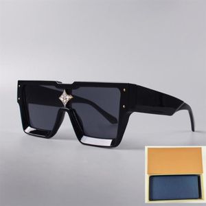 2022 Fashion Classic Design Occhiali da sole di lusso per uomini Donne Square Sun Glasses Uv400 Eyewear 1486 con scatola e Case6494818296P