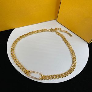 Clássico colar de luxo feminino com pingente de marca de marca corrente banhado a ouro joias de cristal presente de festa