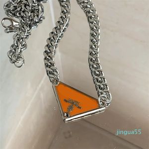 Trendy Necklaces Pendant Design Jewelry Inverted Fashion Jewelrys Womens Personality Clavicle Chain