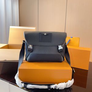 スタイルバッグレザーデザイナーバッグダブルトップジッパースラント女性の可動式および調整可能なウェビングショルダーバッグの財布