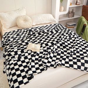 Blankets Flannel Blanket for Bedroom Soft Air Conditioning Blankets Checkerboard Elements Sofa Blanket Portable Nap Shawl Towel 230614