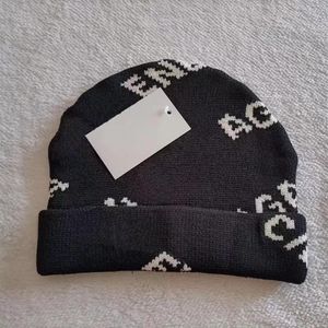 Gorro de malha de luxo, gorro masculino, chapéus justos, letras de caxemira, casuais, bonés de caveira, moda ao ar livre, alta qualidade 229d