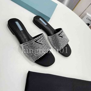 Dupe Designer Sandal Crystal-embellished Satin Pumps Glossy Leather Mid-heel Slippers Rubber Slippers Women Sandals