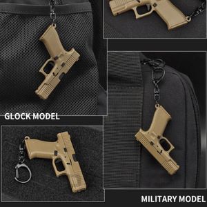 Ferramentas Manuais 1 Pc G45 Chaveiro Mini Pistola Forma Tática Glock 45 Modelo Plástico Chaveiro 230614