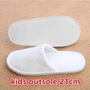 5 Pair Kids And Adult Hotel Travel Spa Disposable Slippers Home Guest Slippers White Shoes Children Disposable Slippers Top Quality