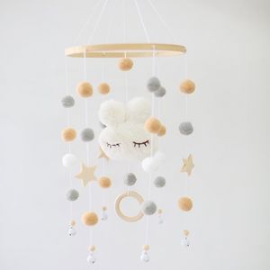 Rattles Mobiles Baby Bed Rattle Cartoon Plush Rabbit Toys Born Crib Mobila ullbollar Pärlor Bell Rotating Wind Chime Nursery Decor 230615